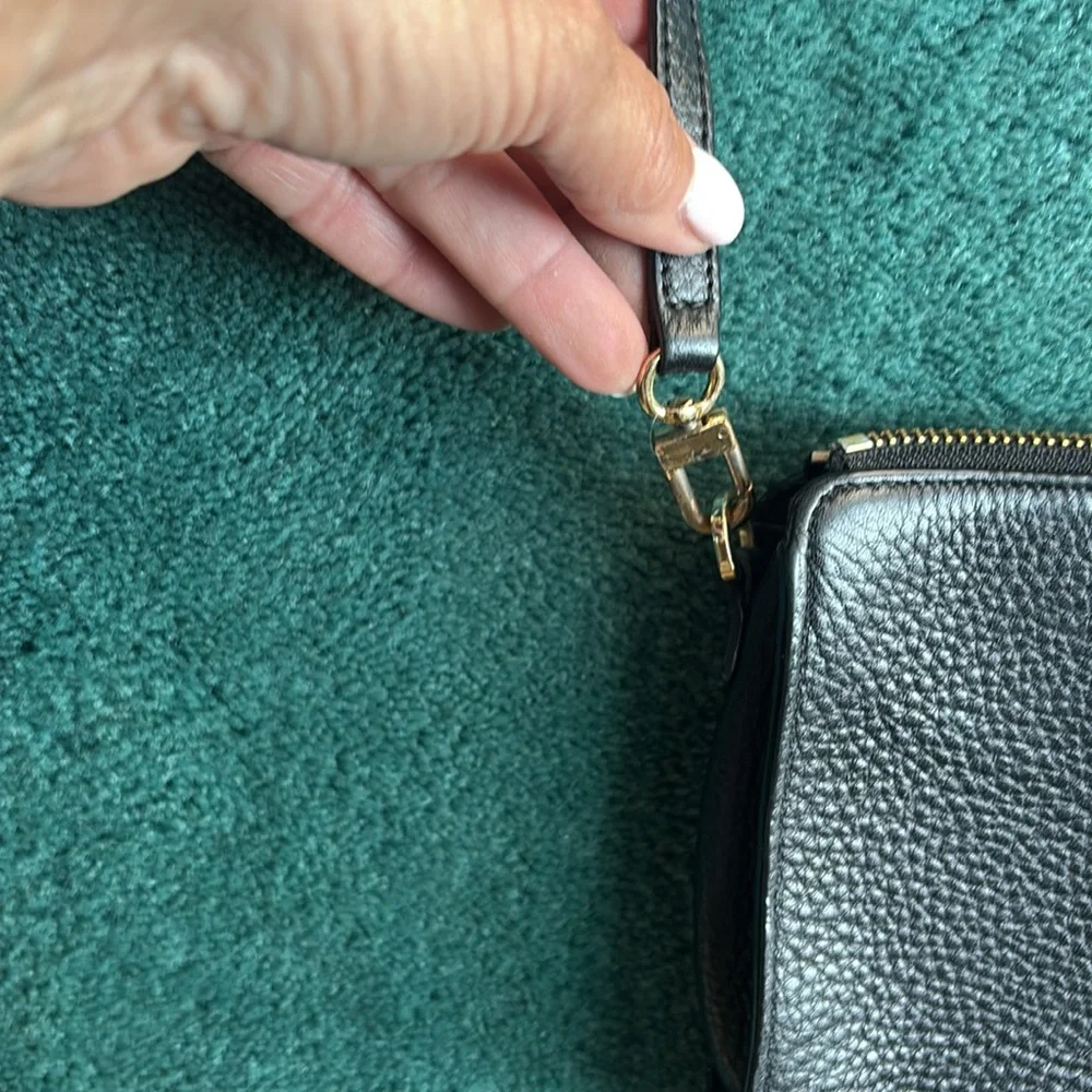 Tory Burch Black Leather Crossbody Bag - Picture 3 of 7
